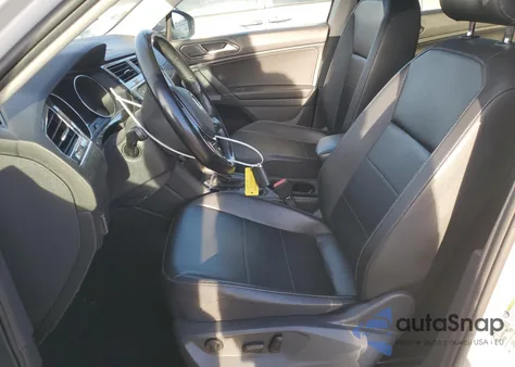 2018 Volkswagen Tiguan Se из США, поврежденный, VIN 3VV2B7AX3JM006379